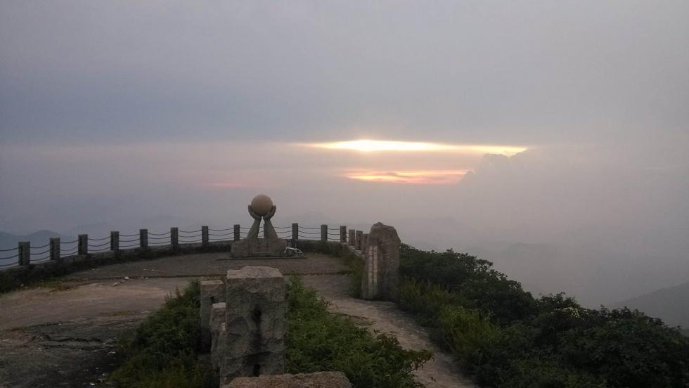 阳山自驾攻略 广州深圳出发广东第一峰自驾攻略,游览"广东屋脊"  海拔