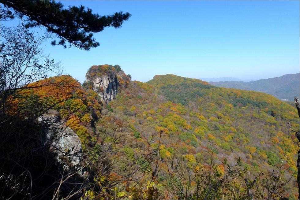 五一辽宁周边自驾游去哪儿好玩,辽宁8座最美山峰自驾游景点线路推荐