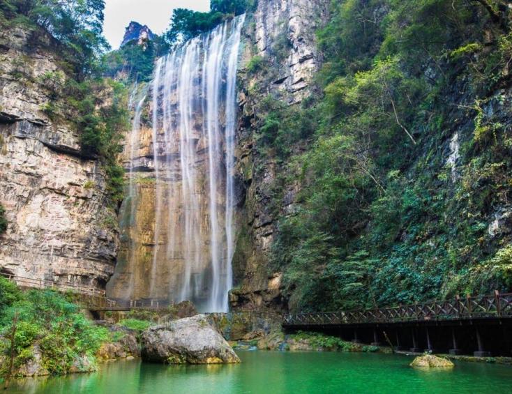 山东出发湖北恩施自驾游:三峡大瀑布-恩施大峡谷-土司城7日山水游