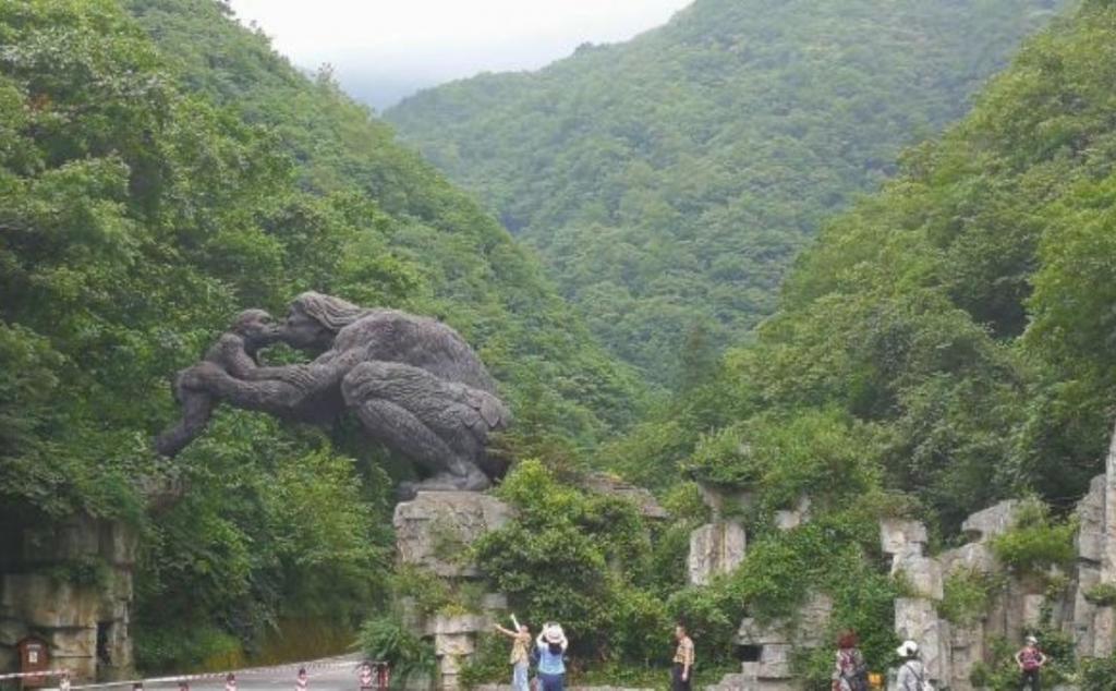 北京出发湖北16日自驾游：神农架-武当山-恩施-狮子关-屏山大峡谷16日自驾游