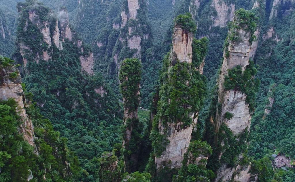 成都出发湖南6日自驾：酉阳-芙蓉古镇-张家界武陵源-天门山6日自驾游