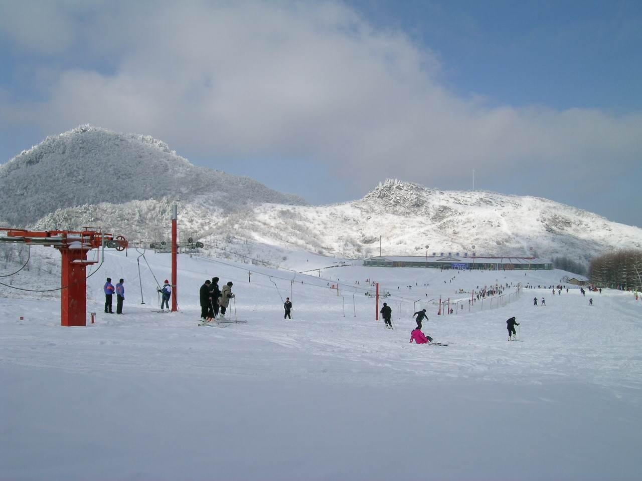 长沙出发湖北神农架4日自驾游,神农架国际滑雪场4日体验欢乐自驾