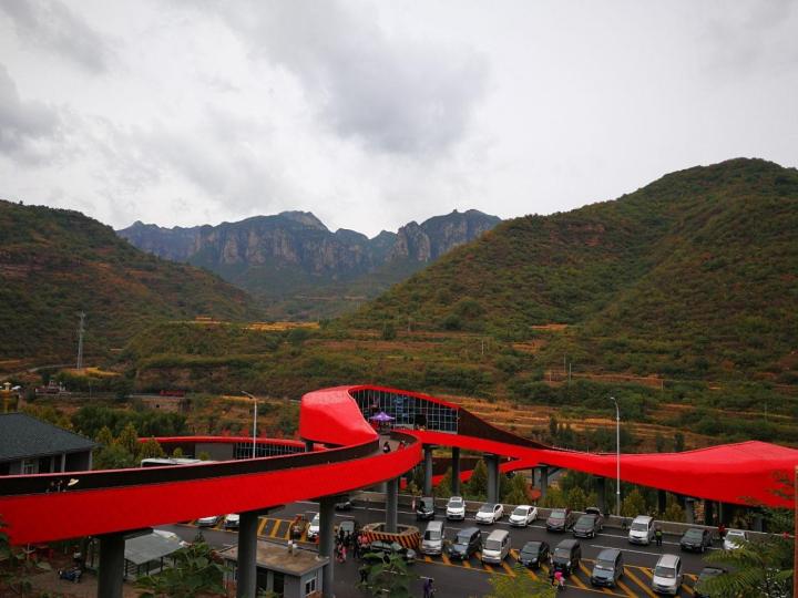 青年洞——很棒的红色旅游景区.